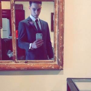 Meet your Posher, Mark